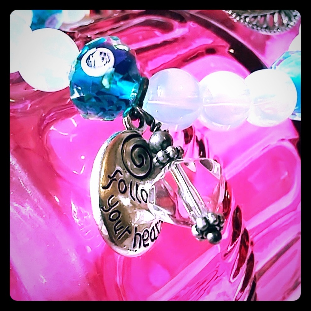Follow your heart bracelet